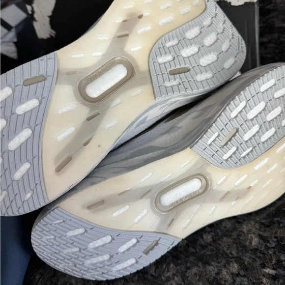 adidas Ultraboost Ultra Boost 5X RunningWomens Grey Sneakers Athletic Shoes 9